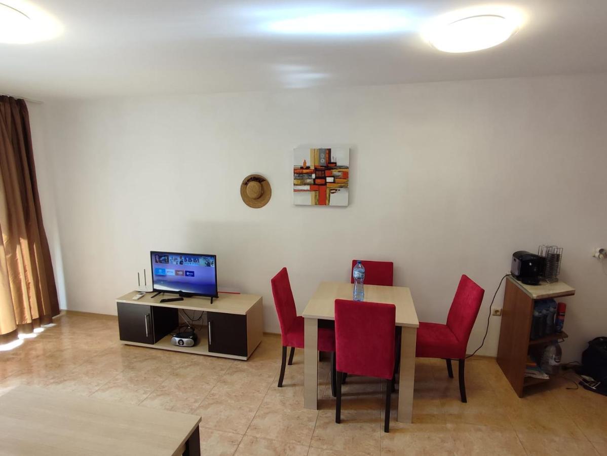 Midia Grand Resort, Terrassen Paradies Apartment Aheloj Kültér fotó