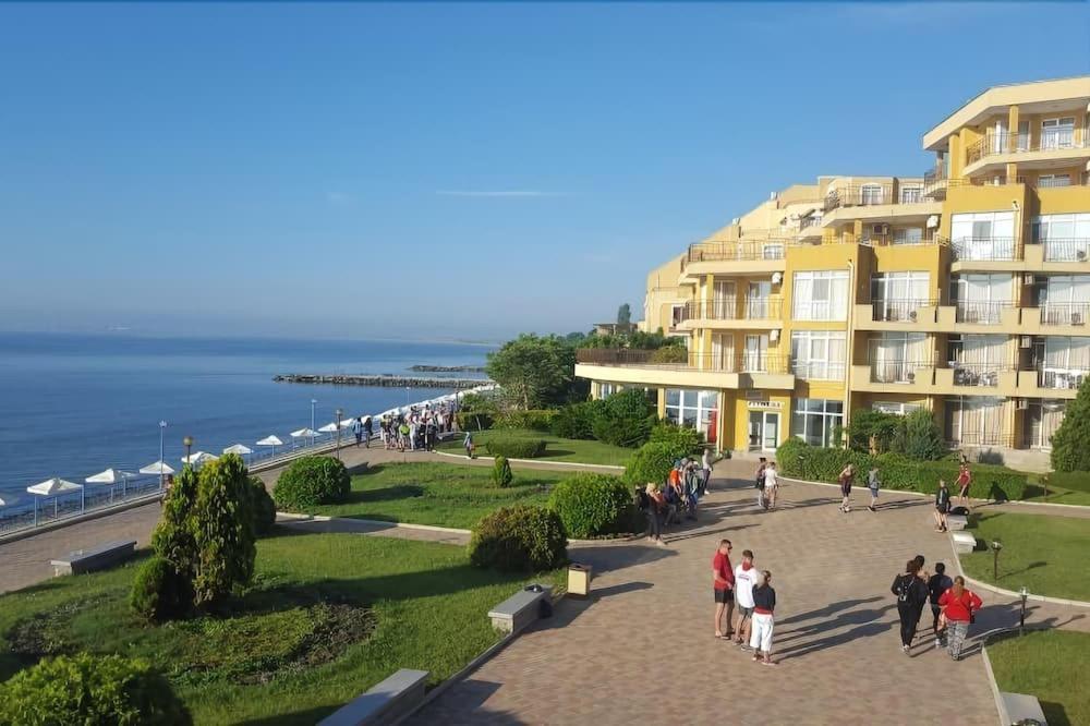 Midia Grand Resort, Terrassen Paradies Apartment Aheloj Kültér fotó