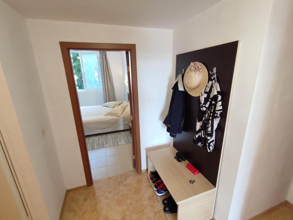 Midia Grand Resort, Terrassen Paradies Apartment Aheloj Kültér fotó